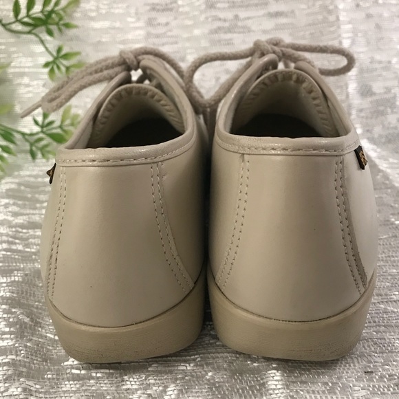 SAS Handmade Women moc toe lace up leather shoe - Picture 7 of 8